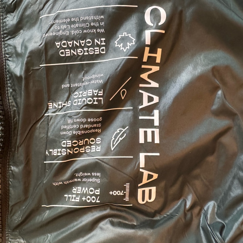 High shine green Super Puff Aritzia puffer 2XS - Picture 8 of 11